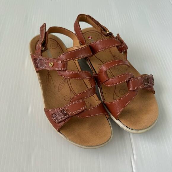 Revere Emerald Cognac leather sandals women’s size 7 - Picture 3 of 10